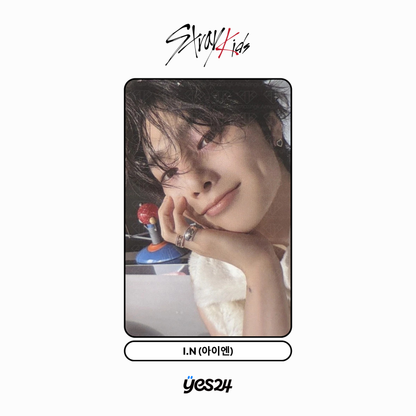 [yes24] stray kids - [2026 season's greetings] pob photocard