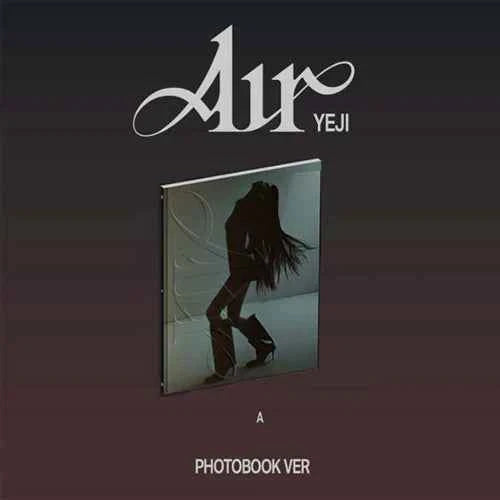 yeji (itzy) - [air] photobook ver.